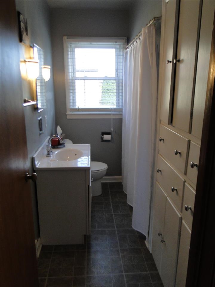 203 N West St, Haubstadt, IN 47639 photo 17