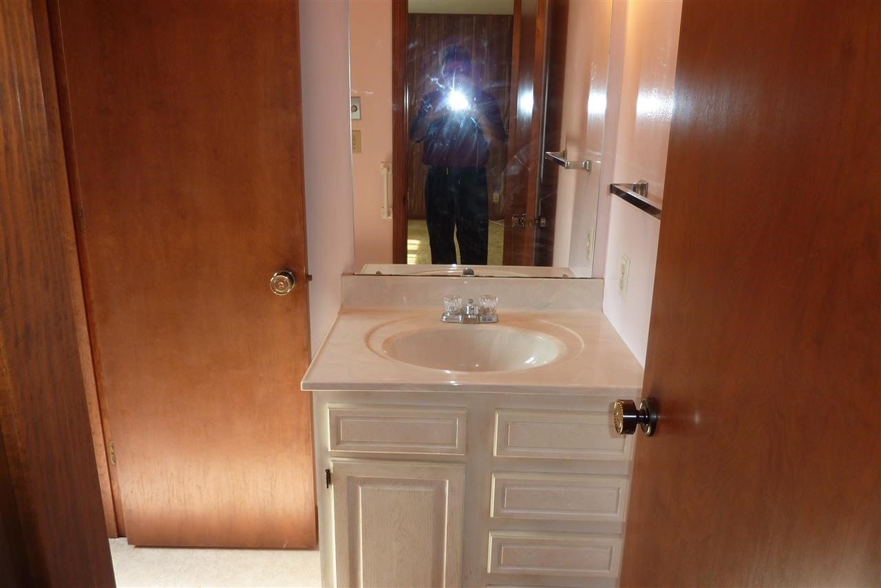 1412 Spear St, Rochester, IN 46975 photo 9