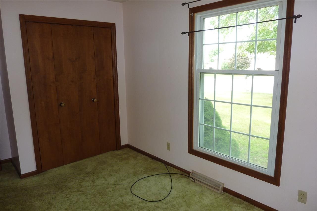 1412 Spear St, Rochester, IN 46975 photo 5
