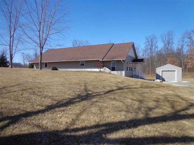 3390 S 1010 E, Lagrange, IN 46761 photo 2