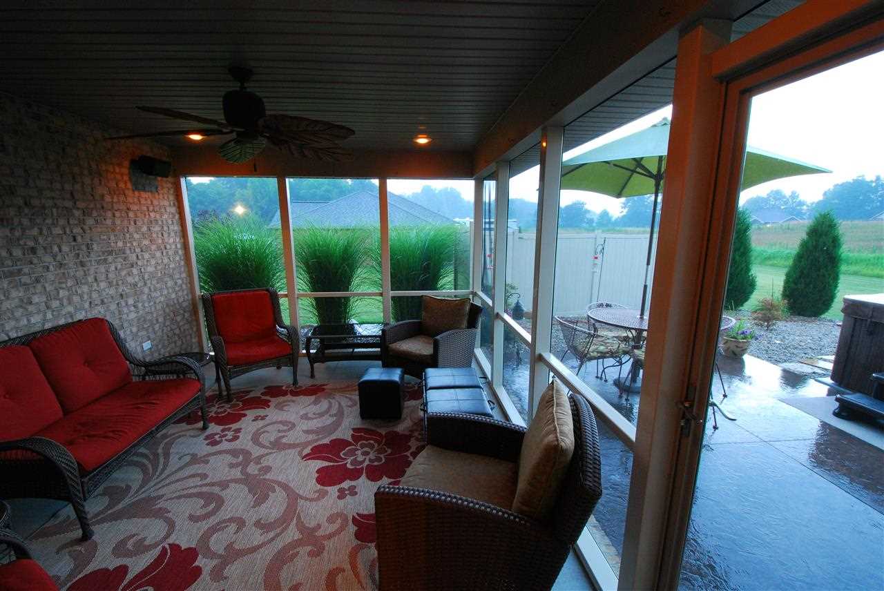 631 N Savannah Dr, Jasper, IN 47546 photo 13