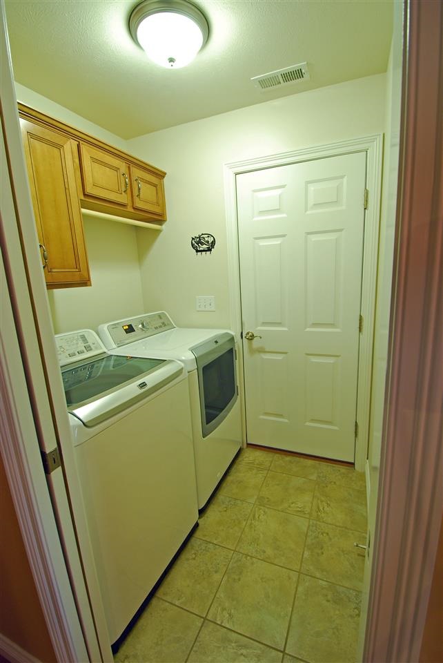 631 N Savannah Dr, Jasper, IN 47546 photo 12