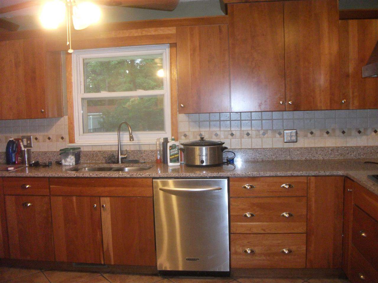 2 Shore Manor Dr, Bristol, IN 46507 photo 12