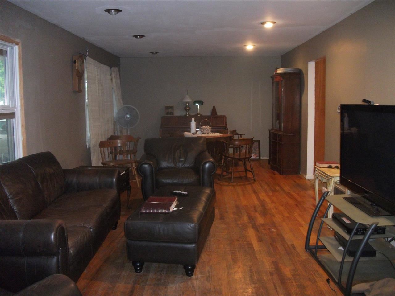 2 Shore Manor Dr, Bristol, IN 46507 photo 9