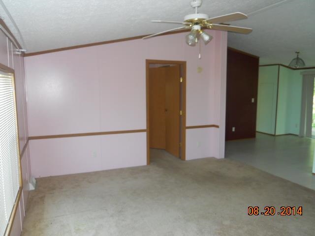 977 E Mccoysburg Rd, Rensselaer, IN 47978 photo 5