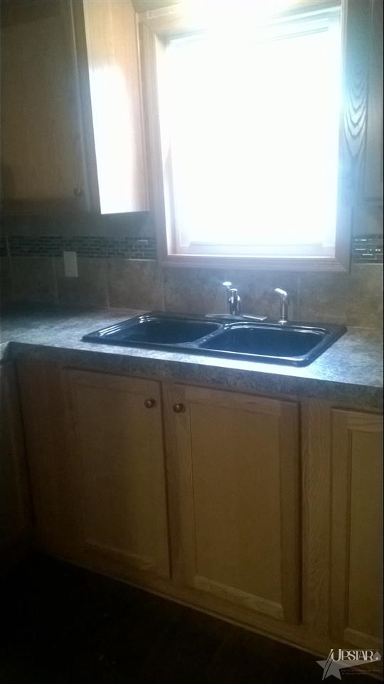 709 S Guilford St, Garrett, IN 46738 photo 11