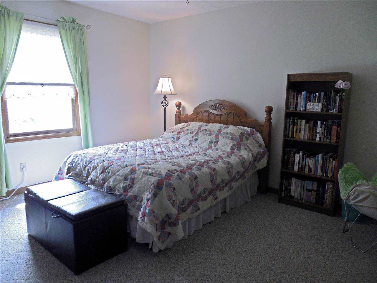 8000 Woodridge Dr, Wadesville, IN 47638 photo 16