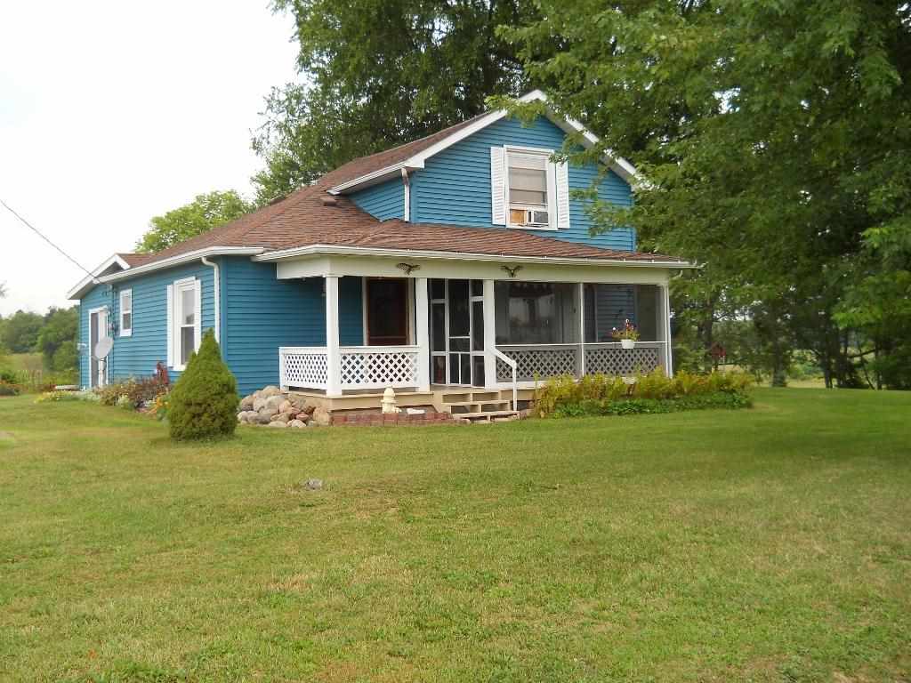 10573 N 1000 E, Kendallville, IN 46755 photo 1