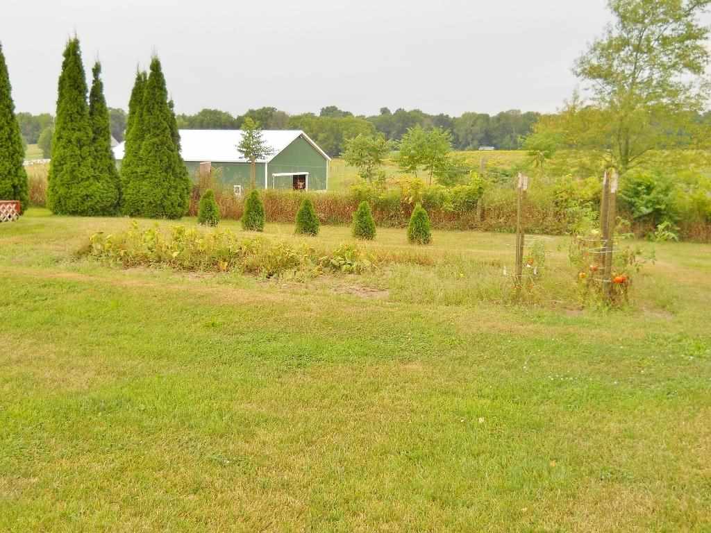 10573 N 1000 E, Kendallville, IN 46755 photo 12