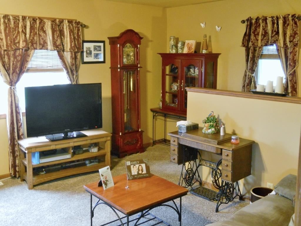 10573 N 1000 E, Kendallville, IN 46755 photo 18