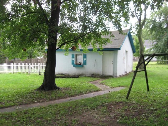 110 S 28th St, Goshen, IN 46528 photo 23