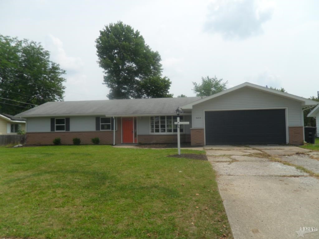 5215 Yorkshire Dr, Fort Wayne, IN 46806 photo 1
