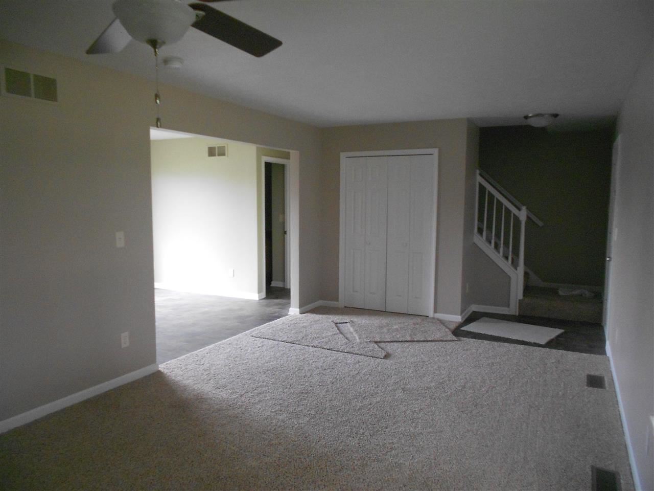 1020 Lucerne Dr, Goshen, IN 46526 photo 7