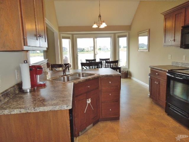9527 Chapmans Blvd, Fort Wayne, IN 46835 photo 6