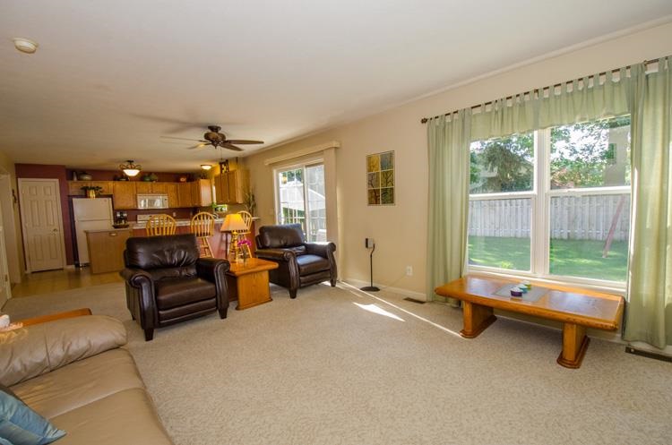 20384 Ambleside Dr, South Bend, IN 46637 photo 4