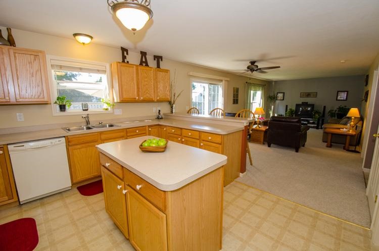 20384 Ambleside Dr, South Bend, IN 46637 photo 5