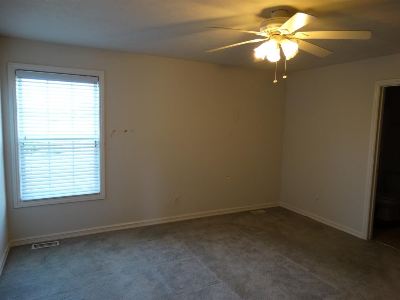 302 Wabash Cir, Chandler, IN 47610 photo 14