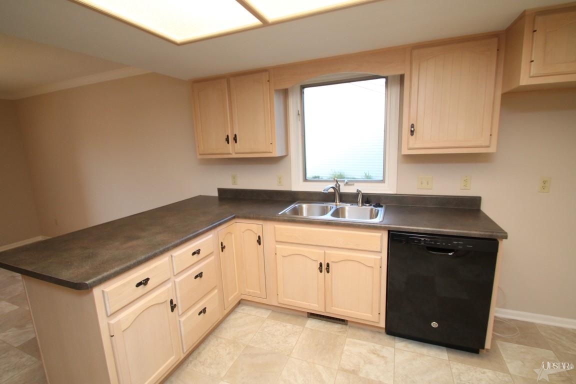 7408 Derby Ln, Fort Wayne, IN 46815 photo 12