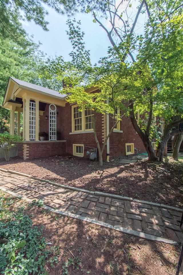 620 E 1st St, Bloomington, IN 47401 photo 3