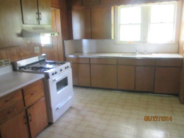 3925 W 1400 N, Nappanee, IN 46550 photo 8
