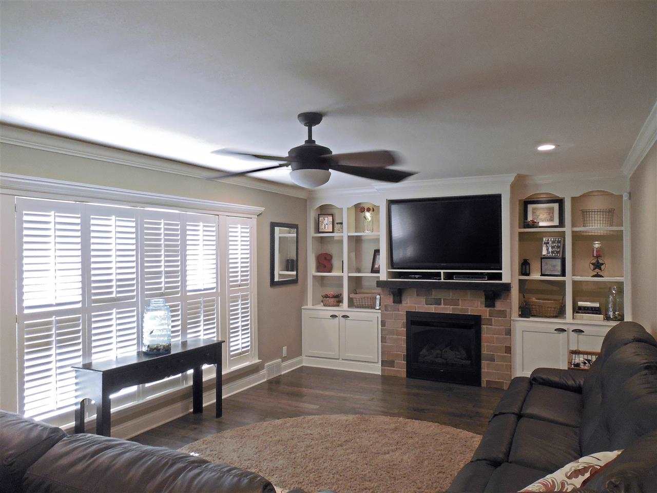 12900 Martin Rd, Evansville, IN 47725 photo 8