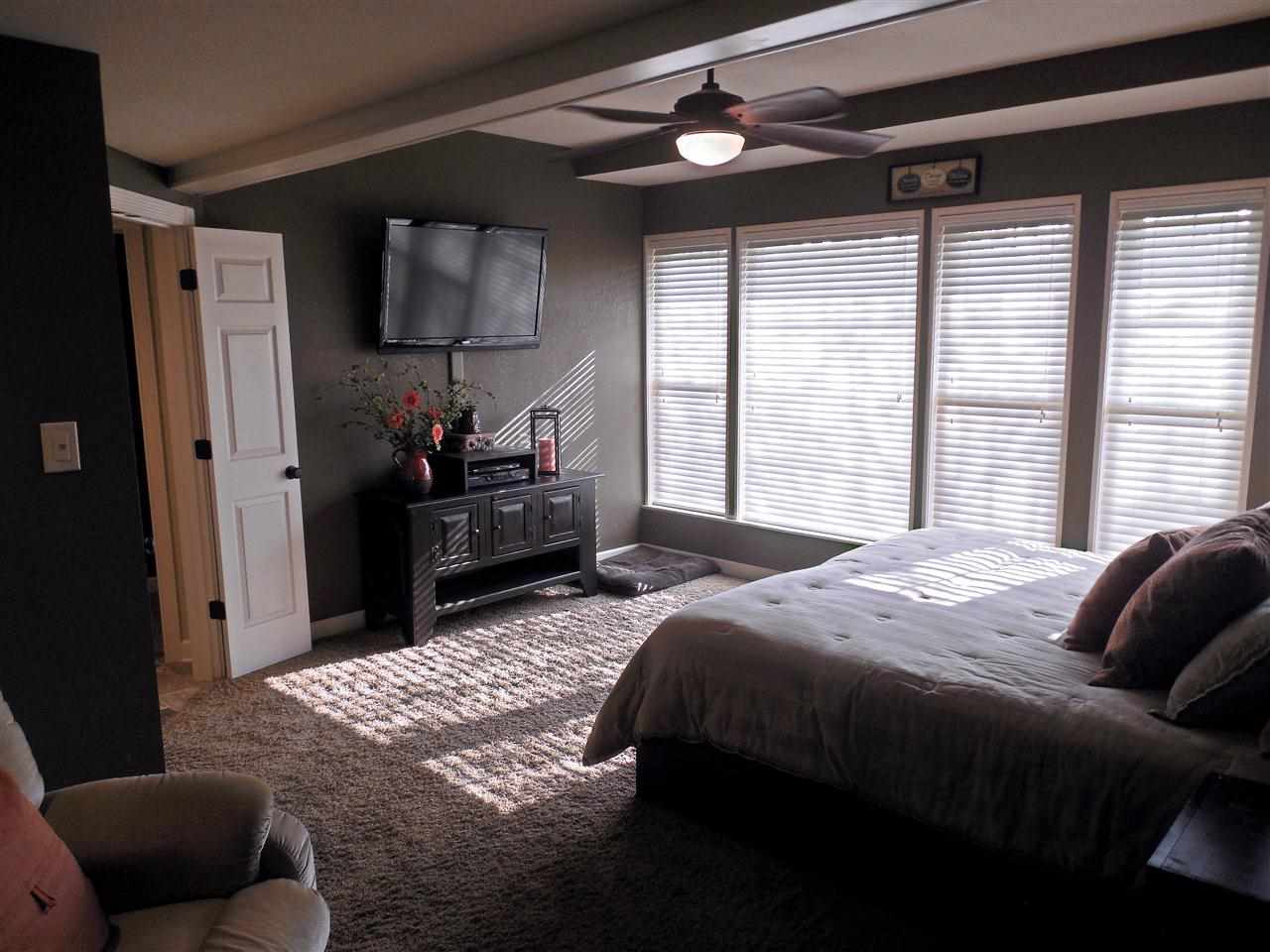 12900 Martin Rd, Evansville, IN 47725 photo 15