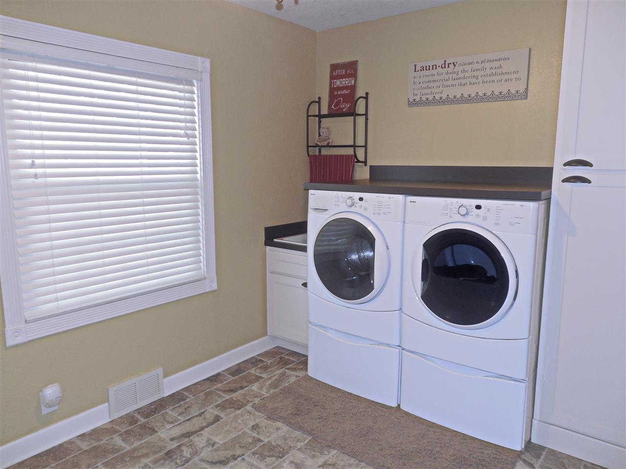 12900 Martin Rd, Evansville, IN 47725 photo 26