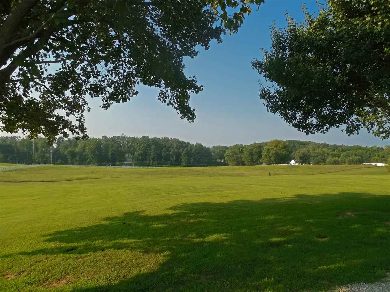 12900 Martin Rd, Evansville, IN 47725 photo 2