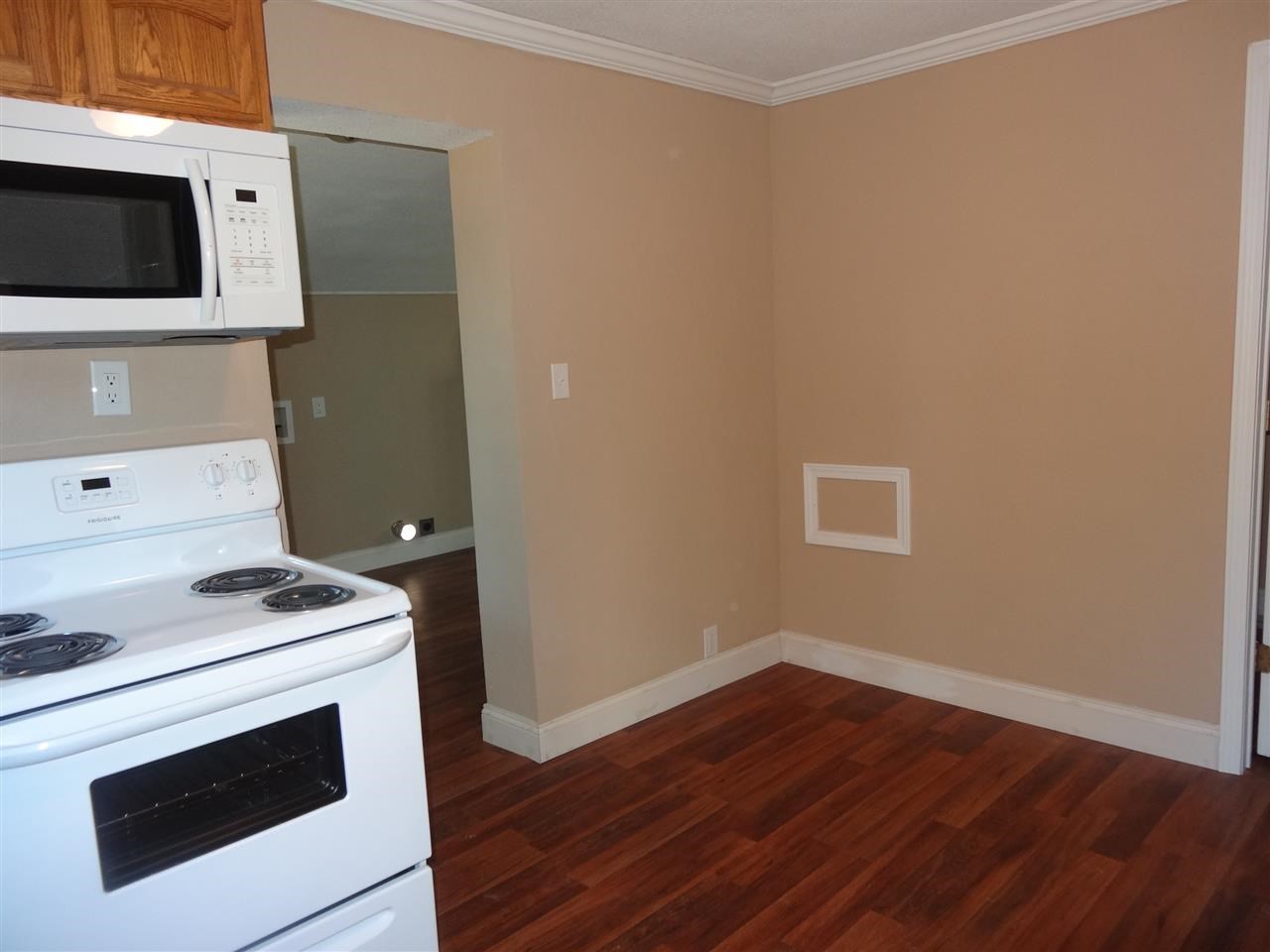 1005 S Main St, Jonesboro, IN 46938 photo 5