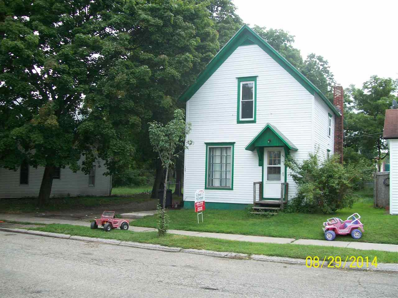 1007 Hudson St, Elkhart, IN 46516 photo 2
