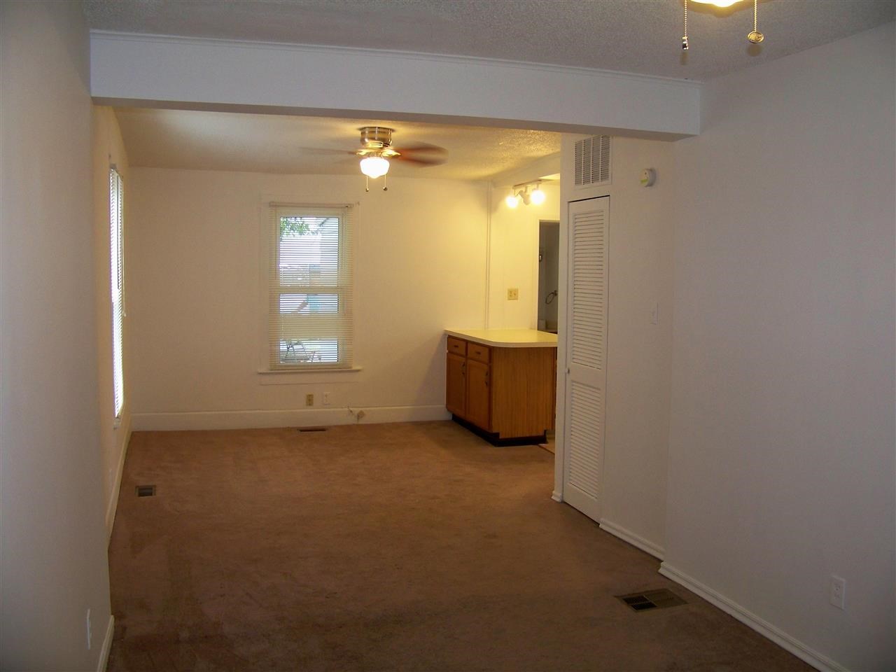 718 Bell Ave, Evansville, IN 47712 photo 5