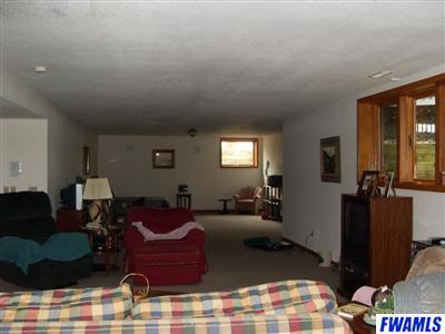 3726 Emilie Ln, Auburn, IN 46706 photo 12