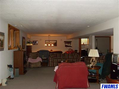 3726 Emilie Ln, Auburn, IN 46706 photo 11