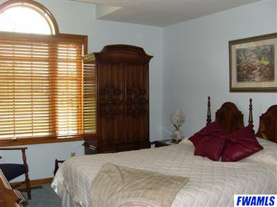 3726 Emilie Ln, Auburn, IN 46706 photo 13