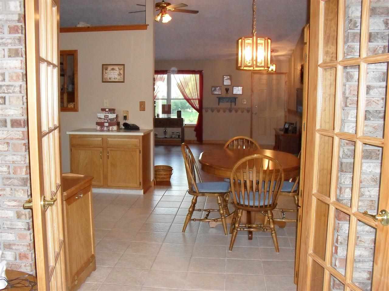 719 W Lakeview Dr, Burlington, IN 46915 photo 9