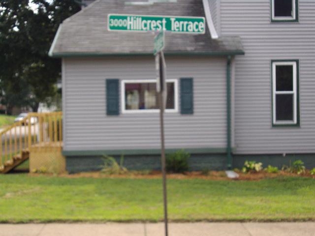 3000 Hillcrest Ter, Evansville, IN 47712 photo 2