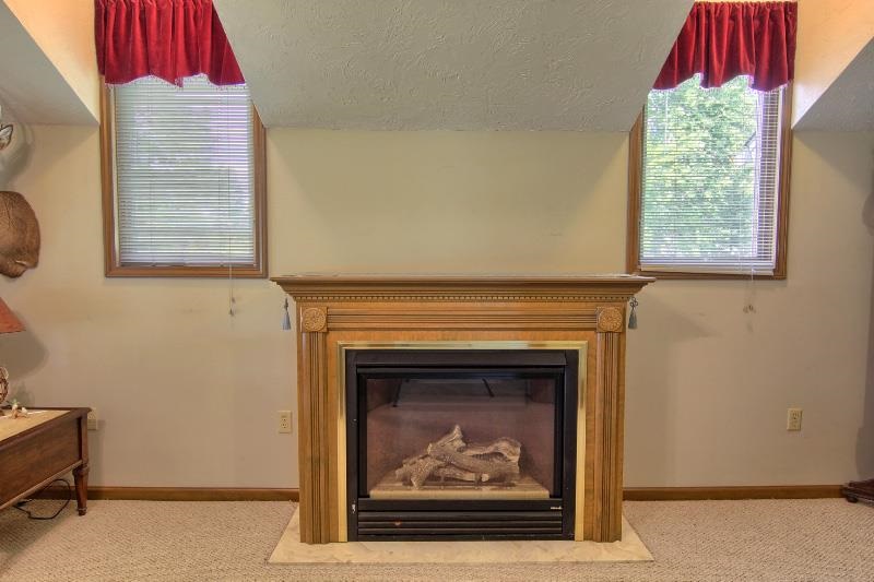 98 N 700 E, Greentown, IN 46936 photo 5