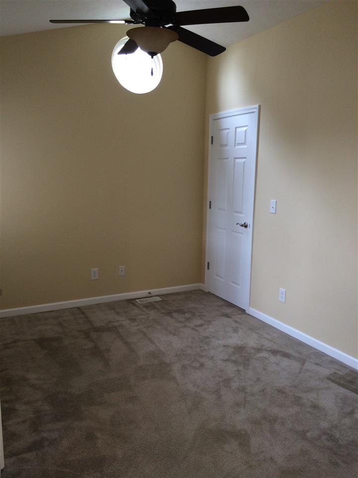 3829 S Cramer Cir, Bloomington, IN 47403 photo 7