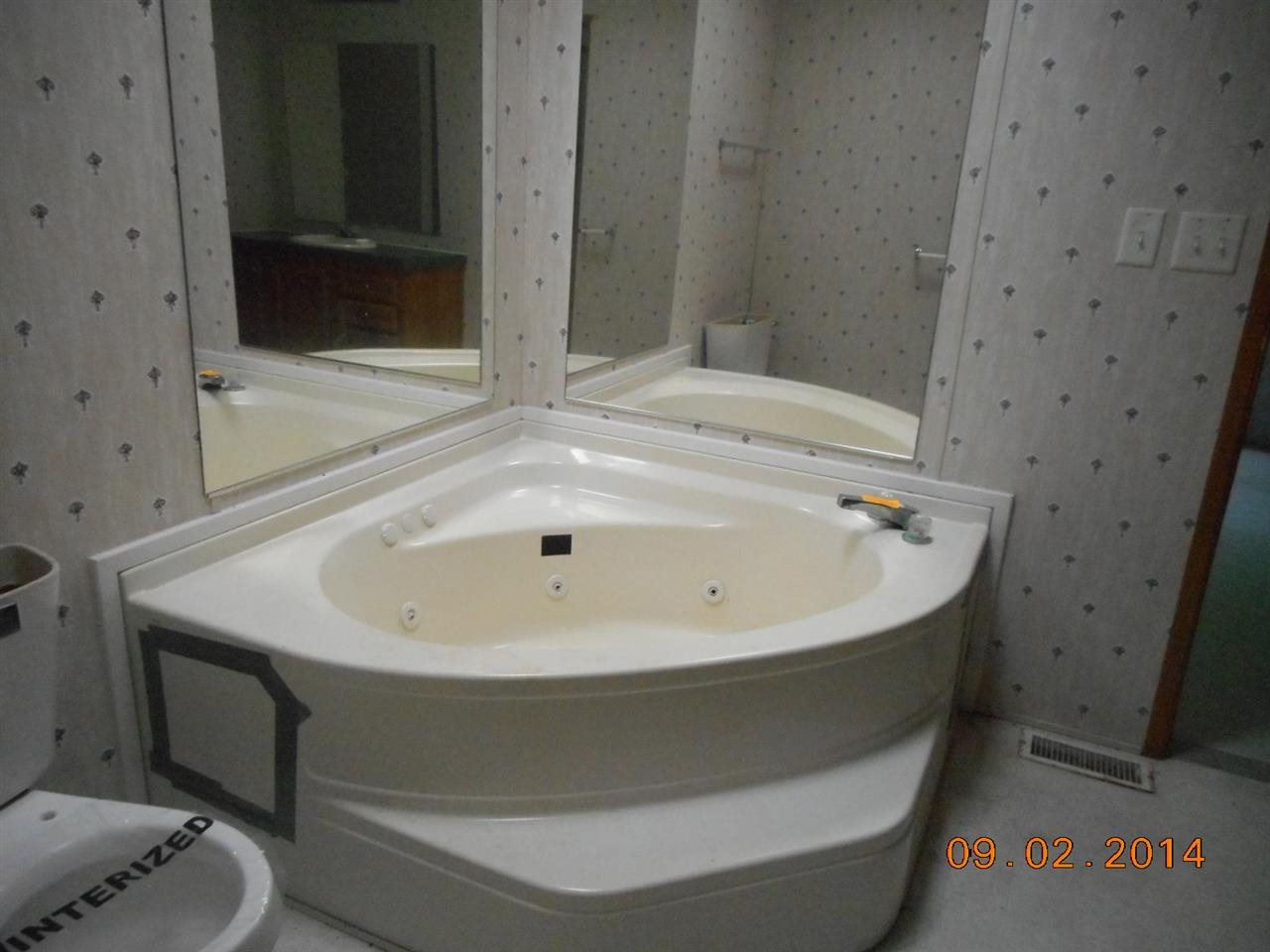 6944 N James Rd, Attica, IN 47918 photo 4
