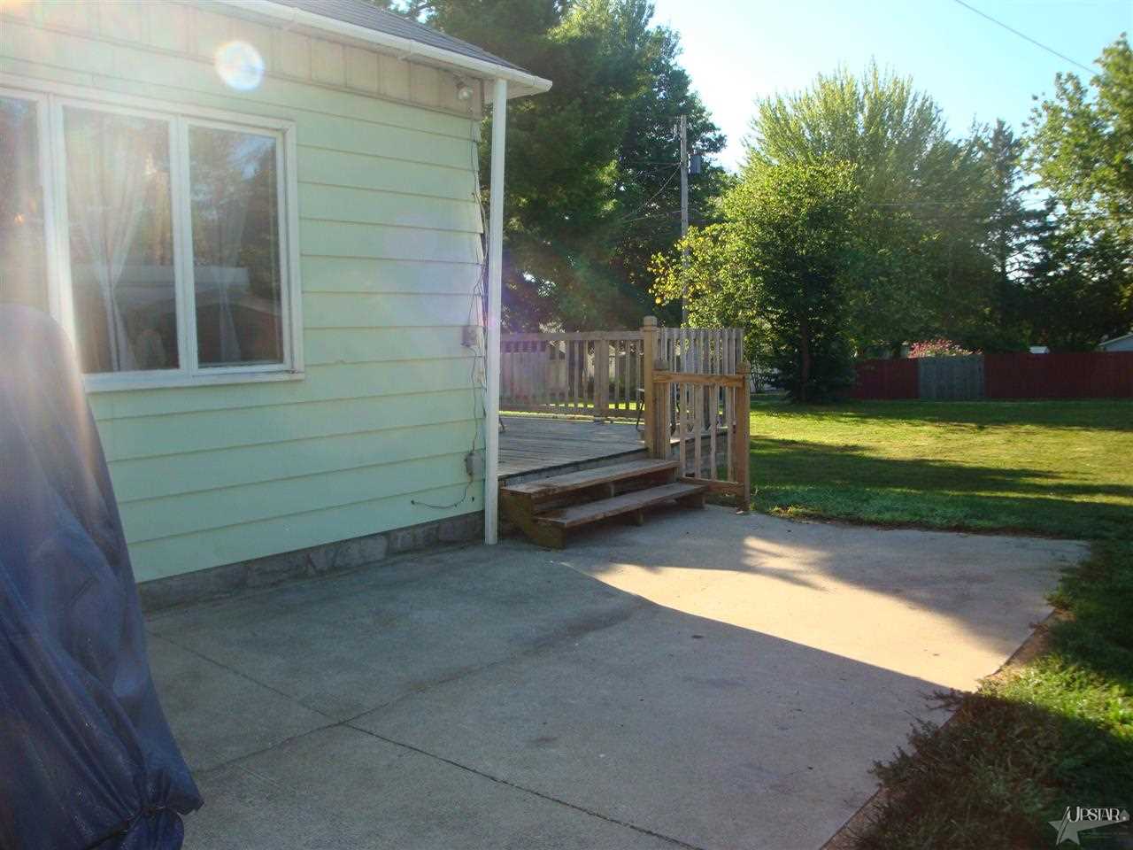 202 E Highland St, Albion, IN 46701 photo 24