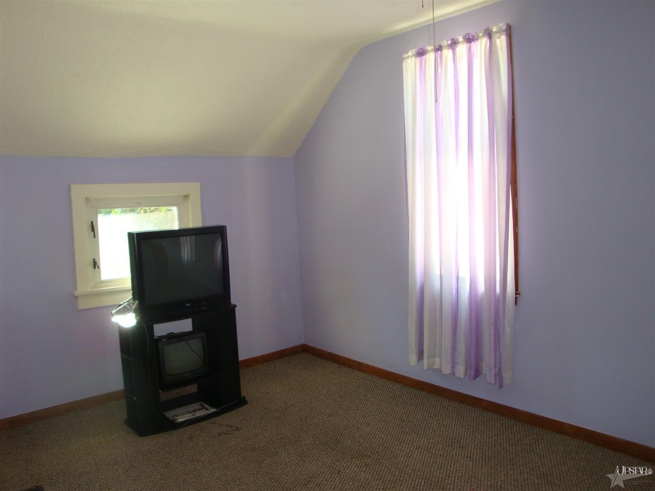 202 E Highland St, Albion, IN 46701 photo 19