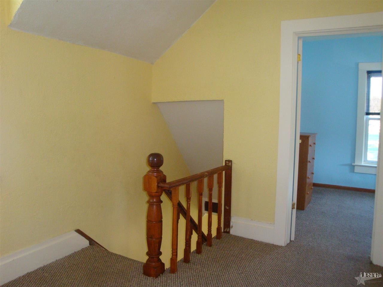 202 E Highland St, Albion, IN 46701 photo 17