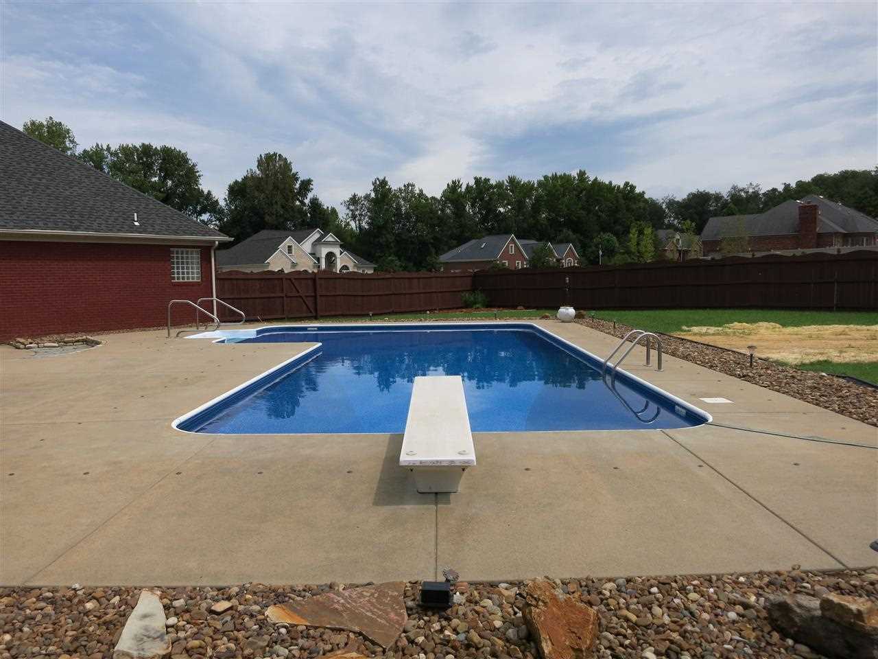 1512 Cheshire Bridge Rd, Evansville, IN 47710 photo 23