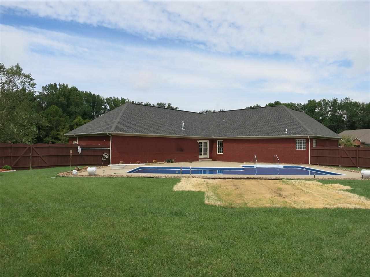 1512 Cheshire Bridge Rd, Evansville, IN 47710 photo 25