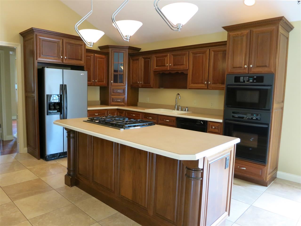 1512 Cheshire Bridge Rd, Evansville, IN 47710 photo 7