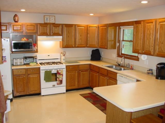 2401 Western Dr, Winona Lake, IN 46590 photo 5