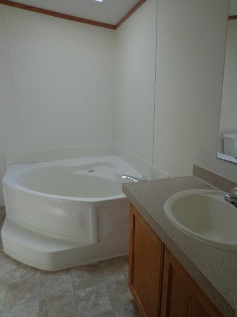 9021 E 100 N, Angola, IN 46703 photo 11