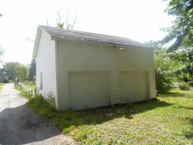 211 E Vine St, Kendallville, IN 46755 photo 16