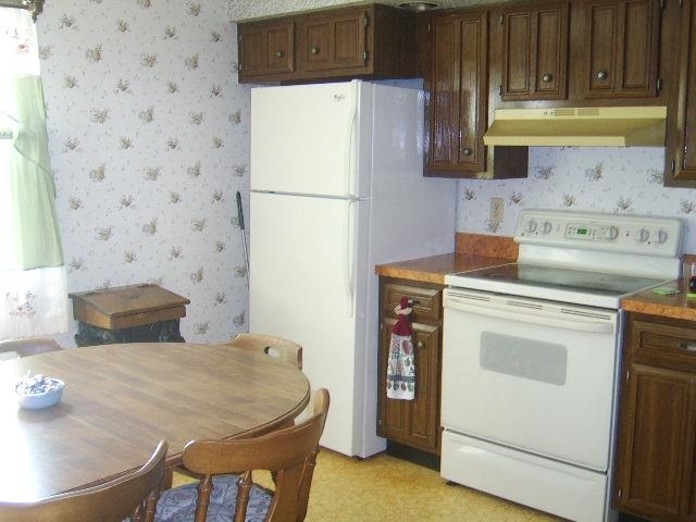 819 S Meridian St, Portland, IN 47371 photo 9
