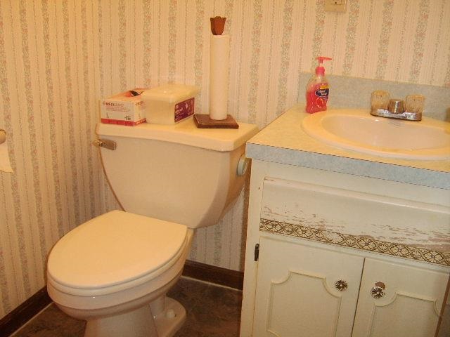 819 S Meridian St, Portland, IN 47371 photo 13